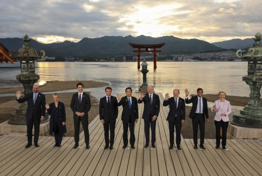 Puesta en escena del G7: movida antinuclear en Hiroshima