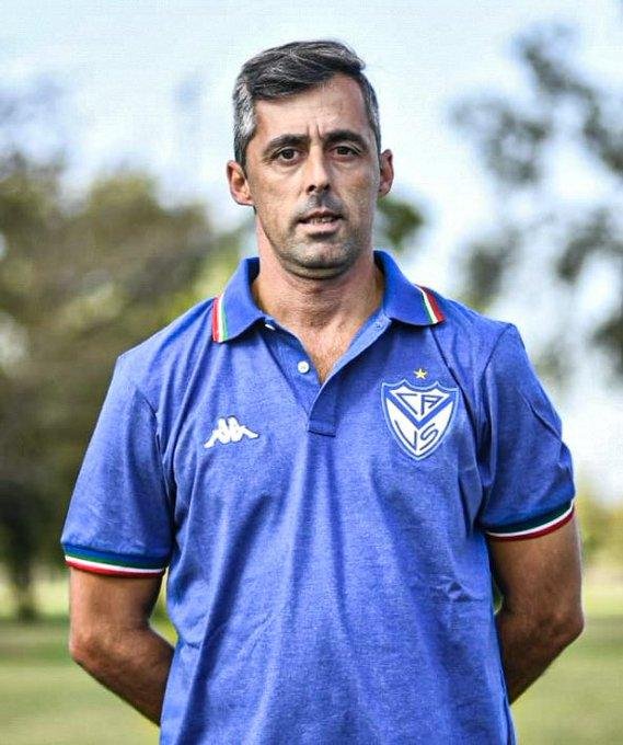 Racing-Vélez suspendido por la muerte de Manrique
