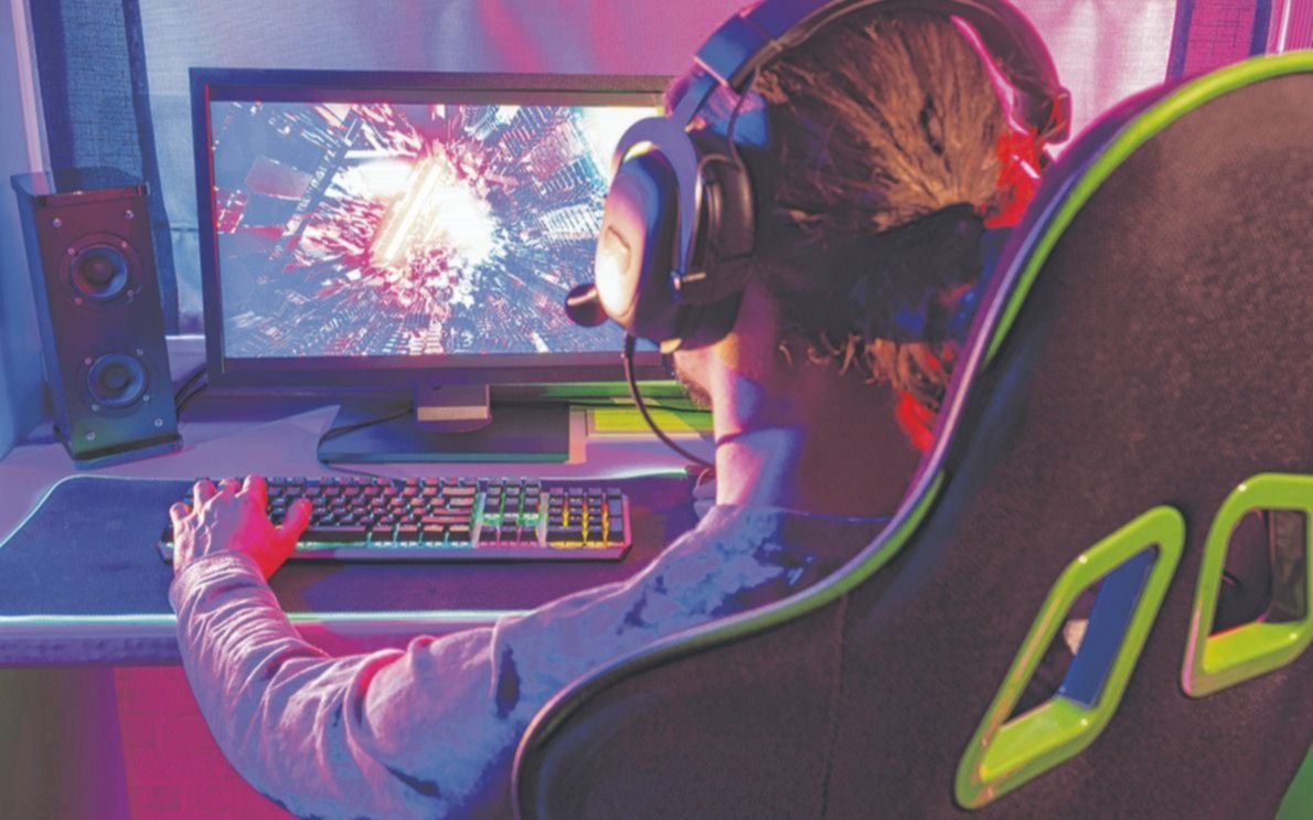 Videojuego “mata” serie: la lupa sobre el consumo gamer
