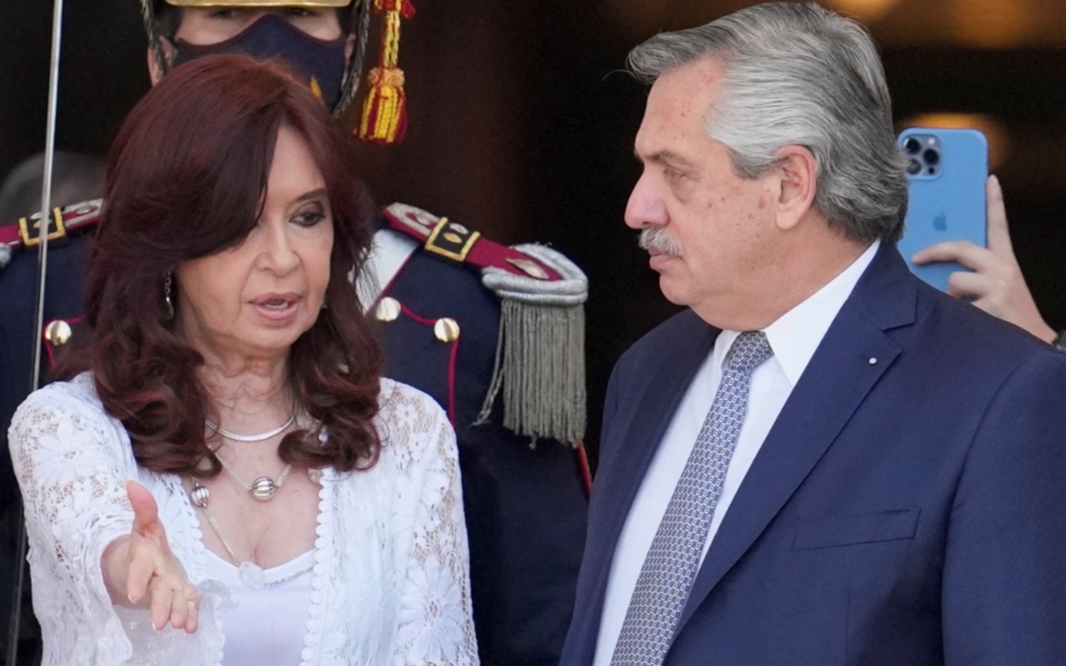 Alberto Fernández habló de "democratizar" el FDT y se distanció aún mas de Cristina Kirchner