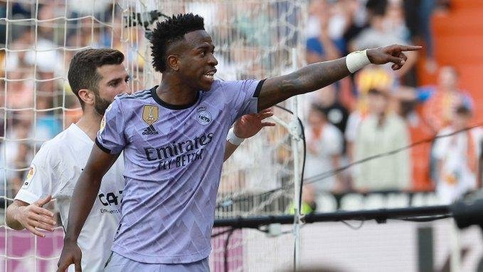 El mundo condena el racismo que sufrió el brasileño Vinicius