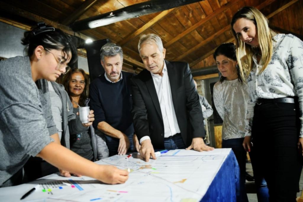 Alak inició un programa de “ideas para la Ciudad”