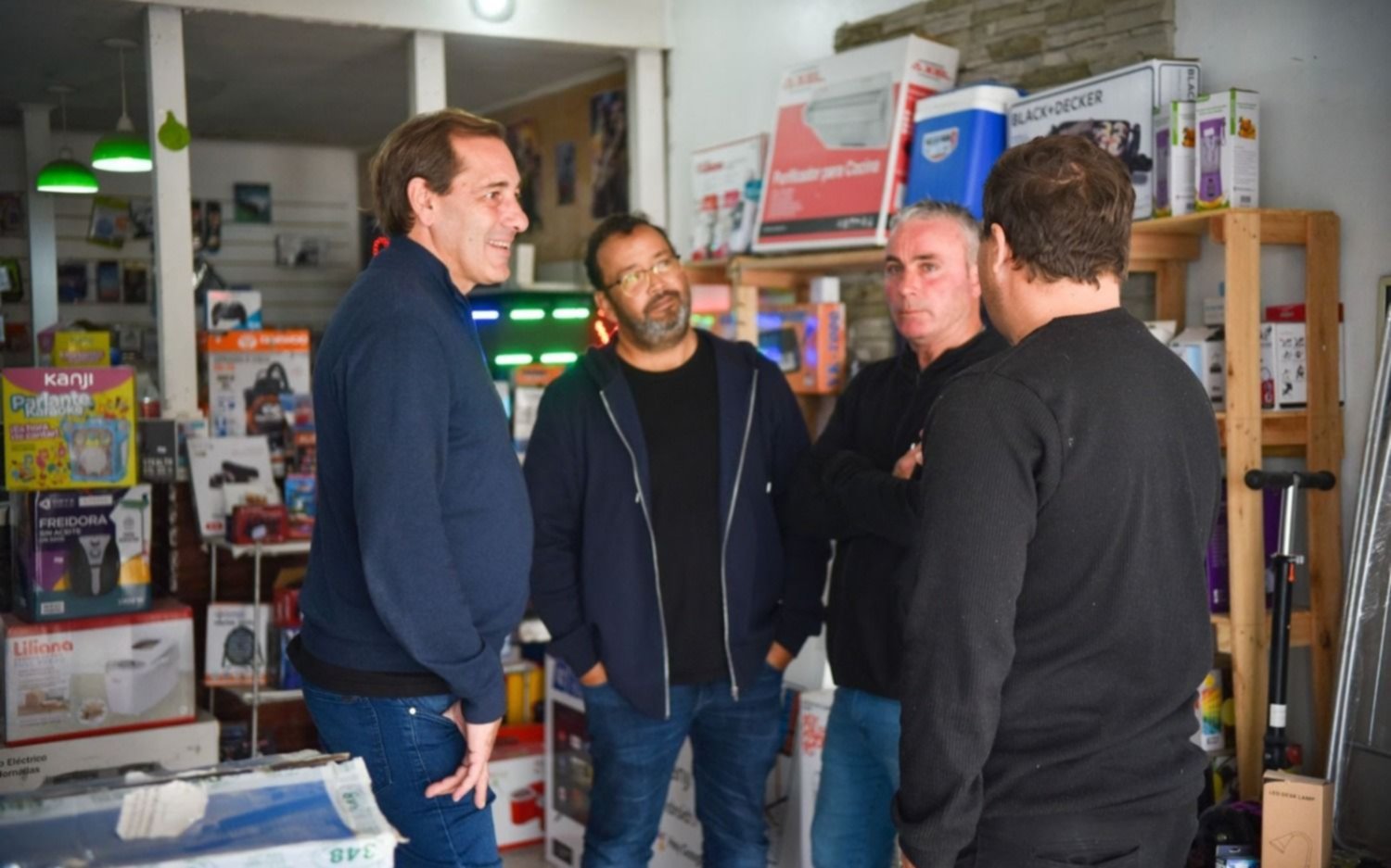 En Abasto, Garro pidió “acompañar al sector privado y trabajar a la par”