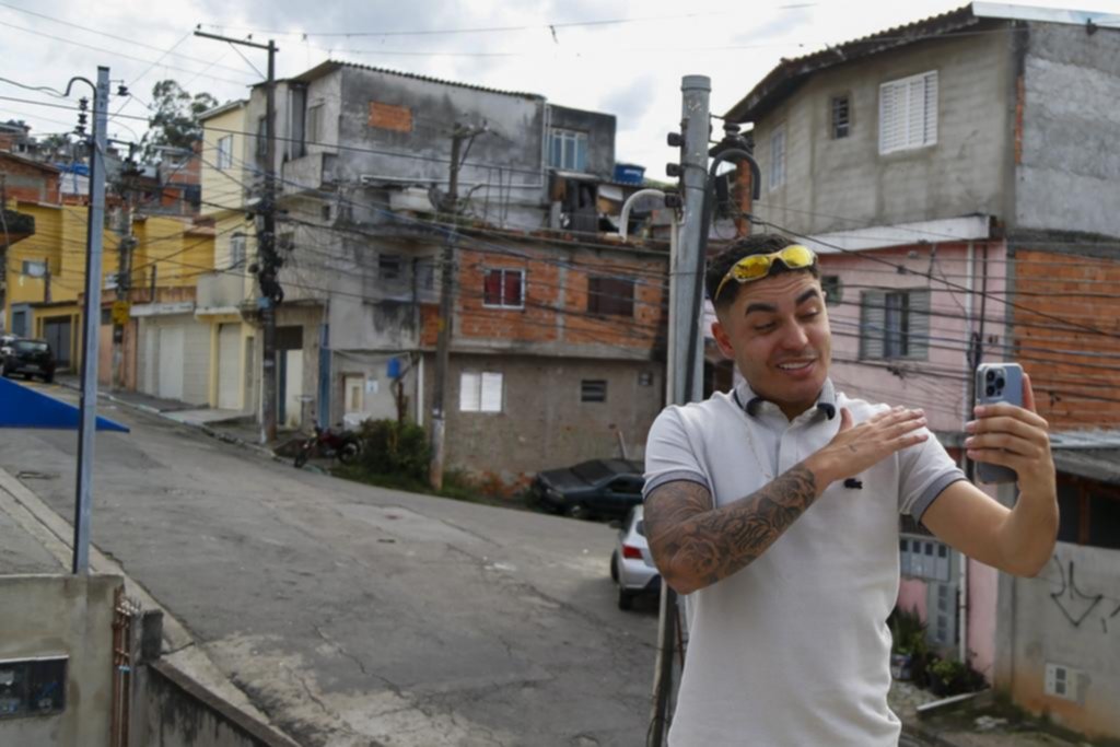 Influencers de finanzas en las favelas de Brasil