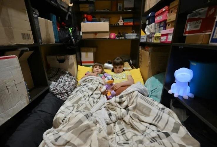 Dormir en el vestidor: Kiev y los ataques rusos de noche