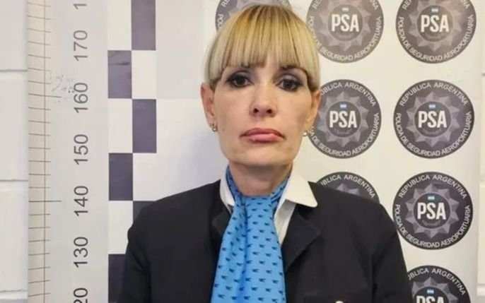Amenaza de bomba: el insólito error por el que cayó la azafata de Aerolíneas Argentinas