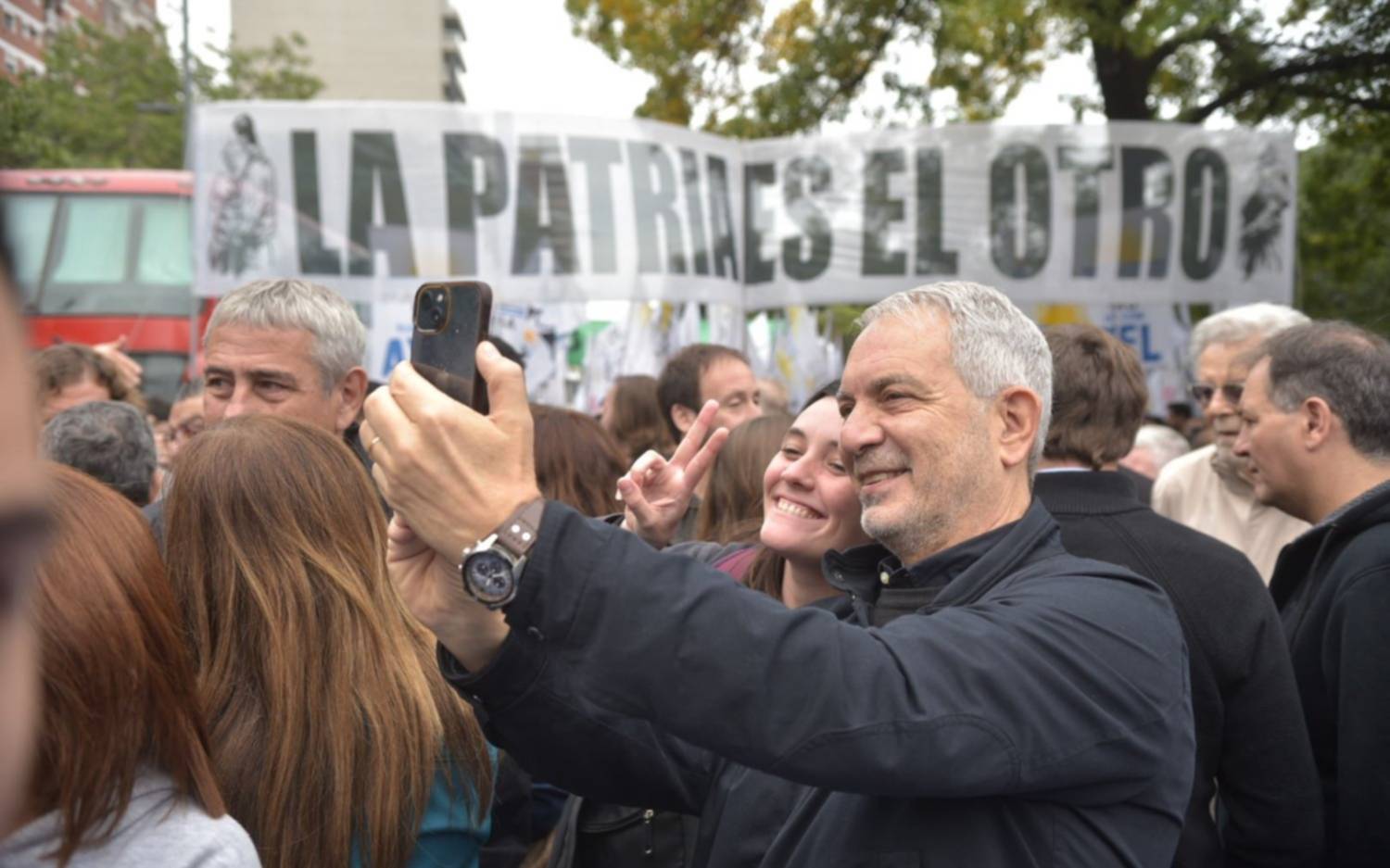 Alak participó de la marcha por el Día del Trabajador