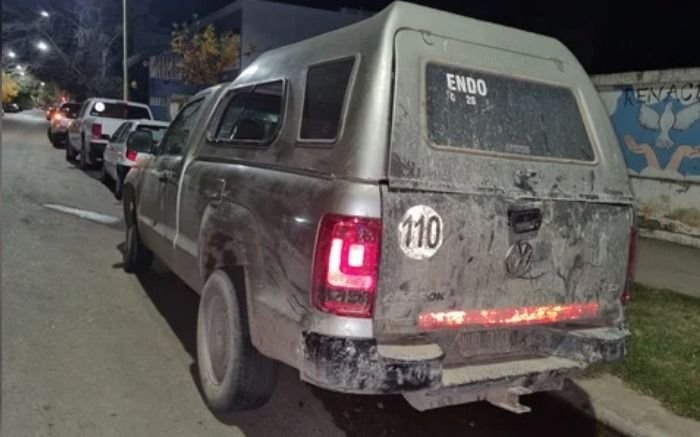 Misterio y conmoción: abandonan una camioneta con cuatro cadáveres en un Hospital de Bahía Blanca
