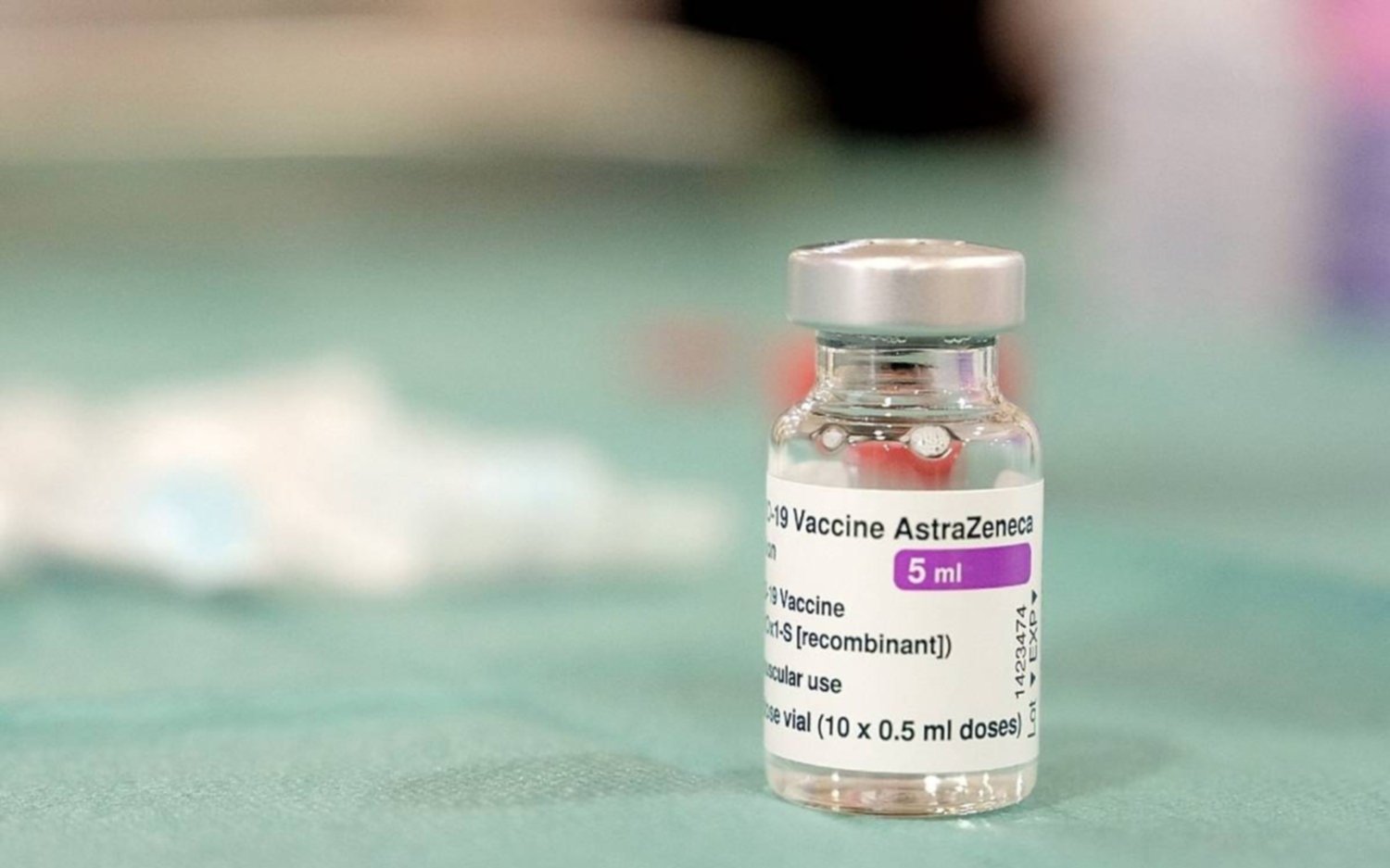 AstraZeneca retiró su vacuna contra el Covid-19 en todo el mundo