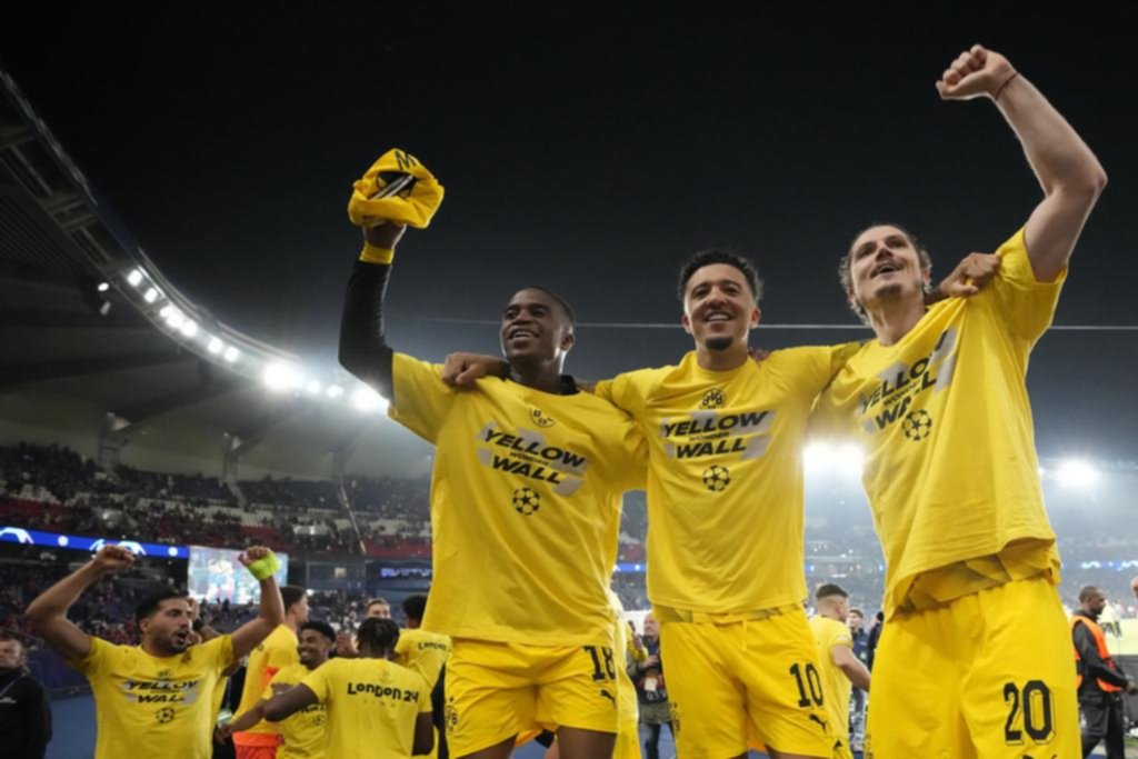 Esta vez fue Borussia Dortmund quien amargó al PSG, en la Champions League