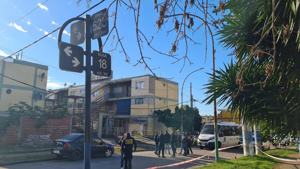 Fueron a detenerlo, huyó, y murió por un disparo
