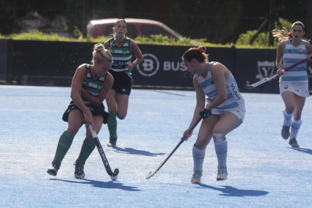 Santa Bárbara “A”, escolta, enfrenta a Quilmes “A” por el Metro de hockey femenino
