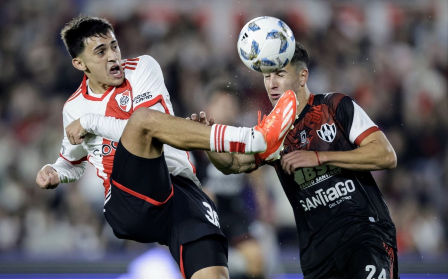 River goleó 3 a 0 a Central Córdoba en su debut en la Liga Profesional