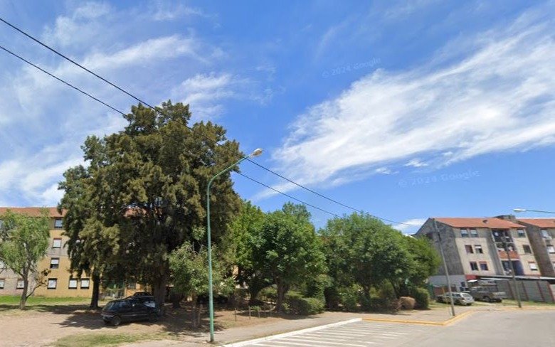 Ensenada: menor de edad se fugó de un instituto, agredió a su ex pareja y se atrincheró en su casa