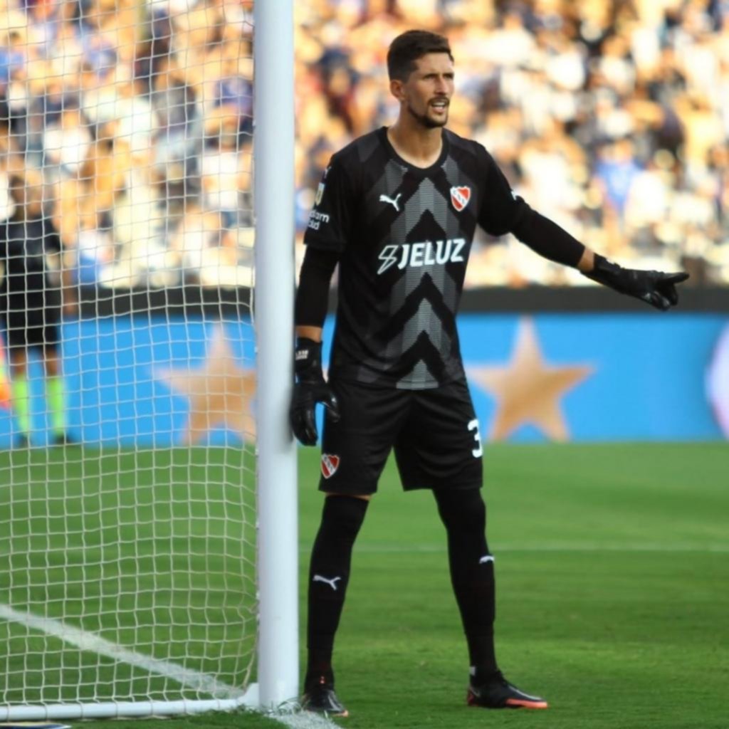 Rey extendió su contrato con el Rojo hasta 2026