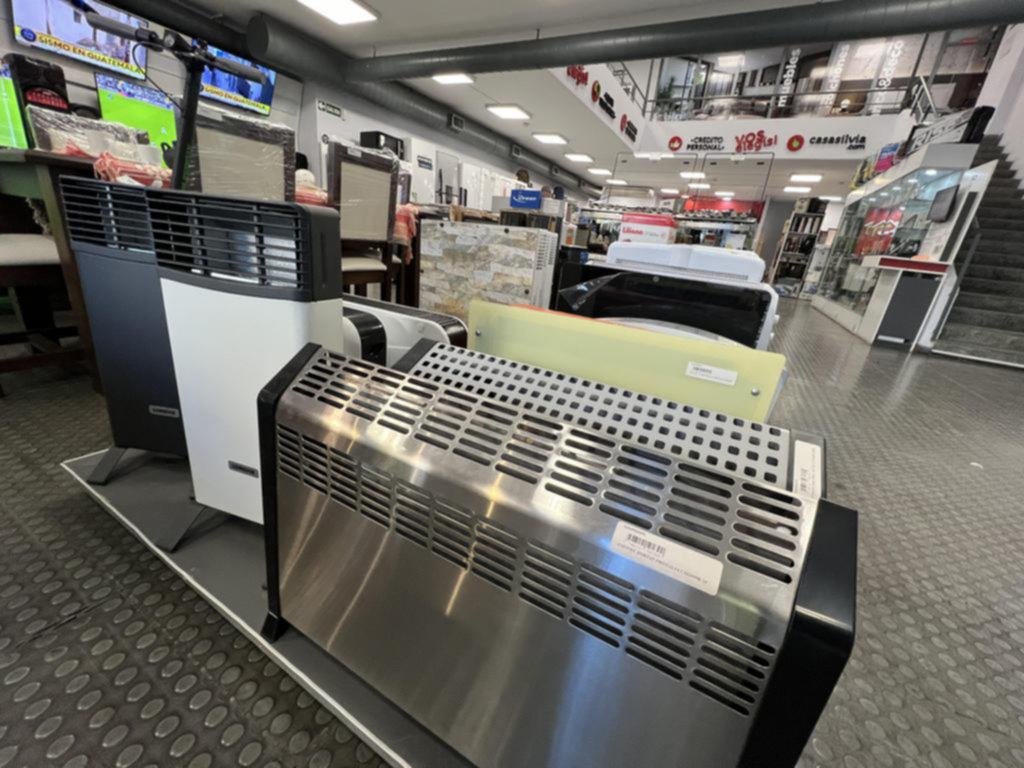 Un tibio arranque de compras de equipos de calefacción para hogares: precios y cuotas en La Plata