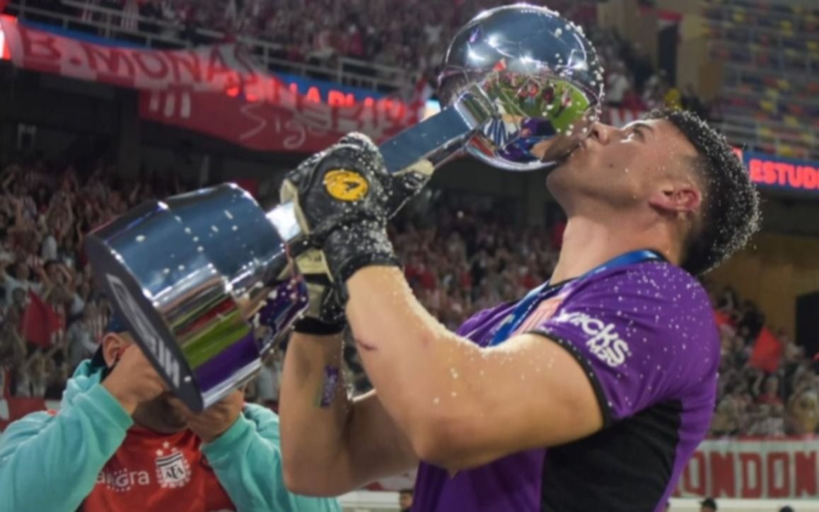 Estudiantes prepara el "fin de semana del campeón" y los hinchas podrán sacarse fotos con las copas: cuándo, dónde y horarios