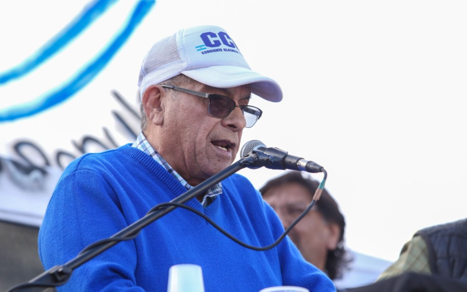 Alderete: "Que el Gobierno deje de hacer show"