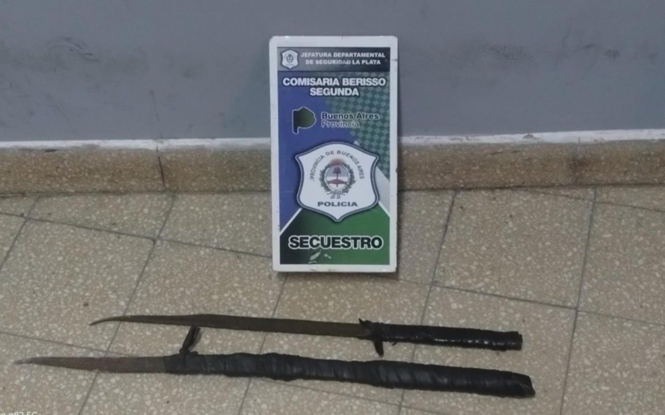 "Los voy a matar a todos": amenazó a vecinos, provocó destrozos y lo buscan en Berisso
