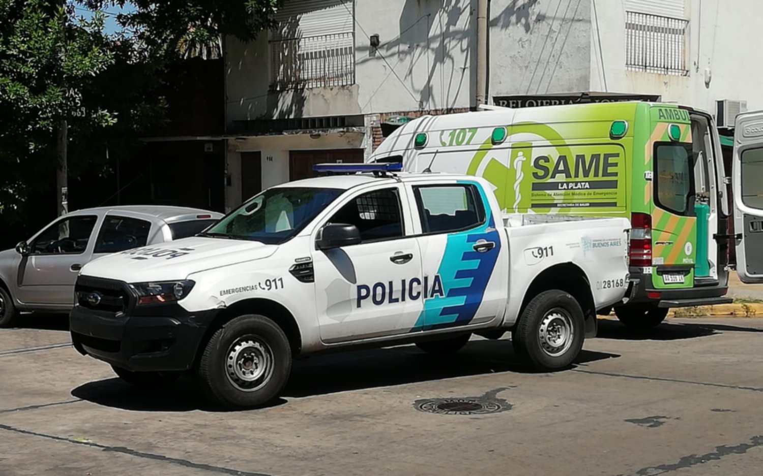 Tensión por un hombre que se atrincheró en una casa de Gonnet