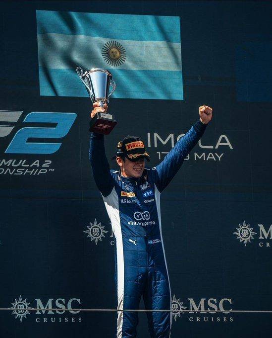 Franco Colapinto ganó en Imola con Juan María Traverso pintado en su auto