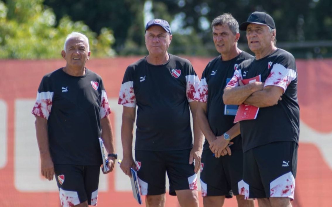 Independiente definió a Hugo Tocalli como DT interino tras la salida de Carlos Tevez