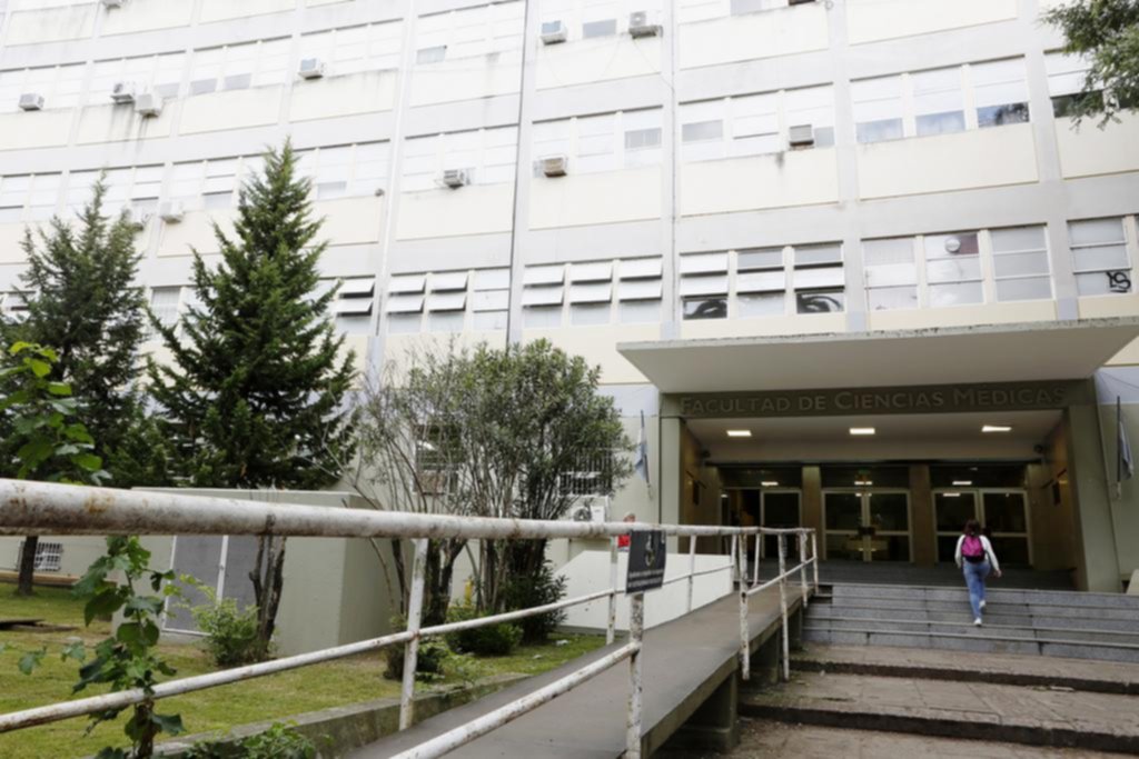 Denuncian “manipulación” en planes de estudios de la Facultad de Medicina de la UNLP