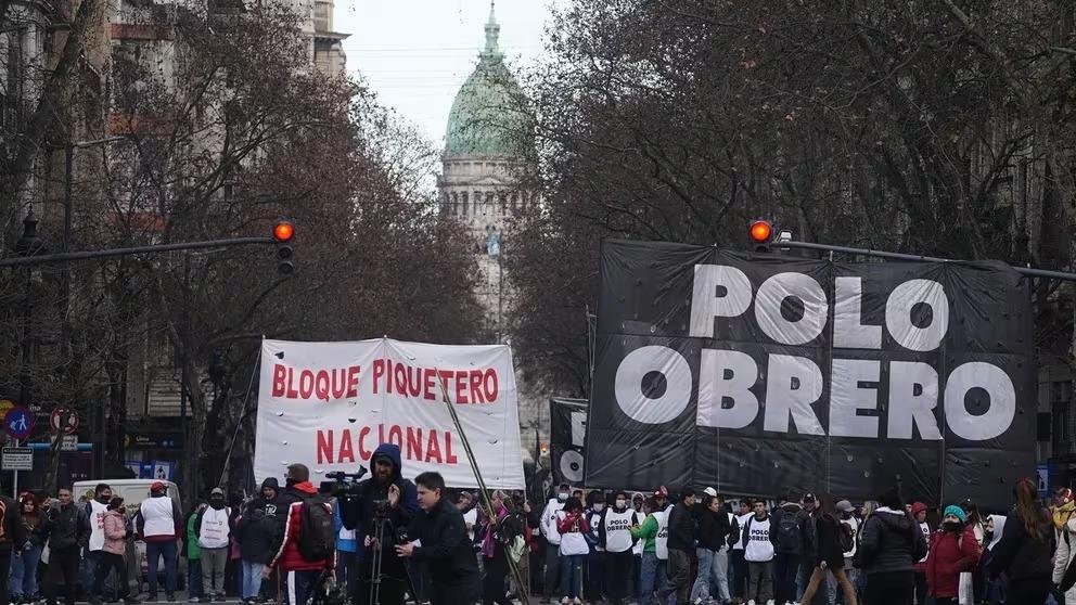 Organizaciones en la mira: el Gobierno impulsa más denuncias