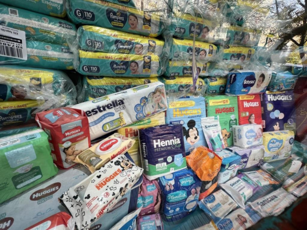 Canastas de crianza imposibles: subas de hasta 300% en pañales y ropa