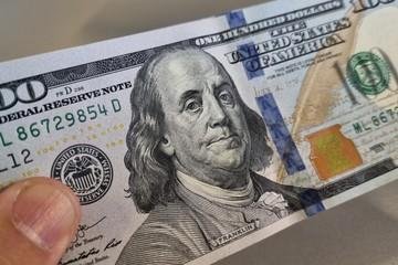 La explicación de porqué el dólar blue pegó otro salto de $60 y se acerca a los $1.200