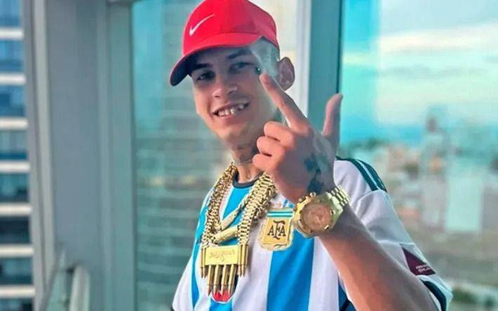 L-Gante, otra vez en problemas: fue denunciado por tenencia y venta de drogas en un boliche