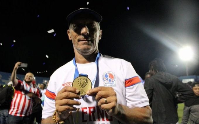 Pedro Troglio, lo hizo otra vez: obtuvo su segundo tetracampeonato con Olimpia en Honduras