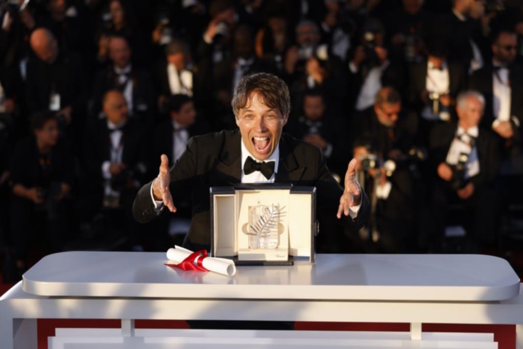 Sorpresa en Cannes: ganó una comedia controvertida sobre una trabajadora sexual