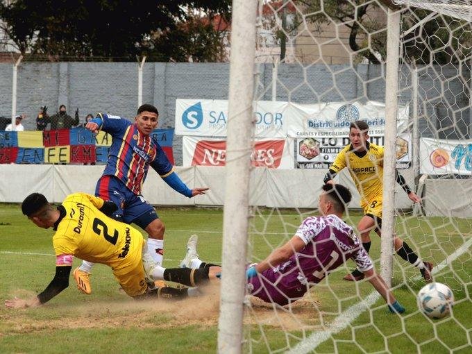 Colegiales le metió presión a Los Andes, que juega hoy
