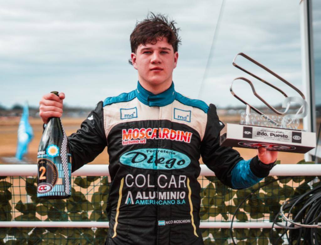 Moscardini supo esperar su momento y se volvió a subir al podio del TC Pista