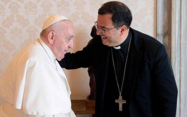 La Iglesia sacudida por la salida del Arzobispo de La Plata a pedido de Francisco: la trama de la sorpresiva renuncia y cómo se elegirá al sucesor de Mestre