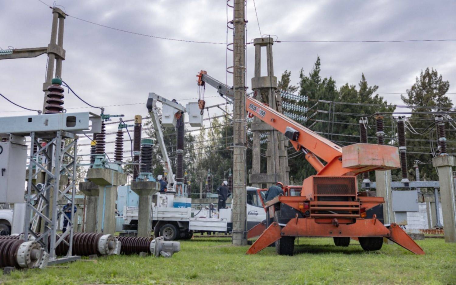 Anunciaron que finalizó una obra que mejoró el abastecimiento de electricidad en La Plata, Berisso y Ensenada