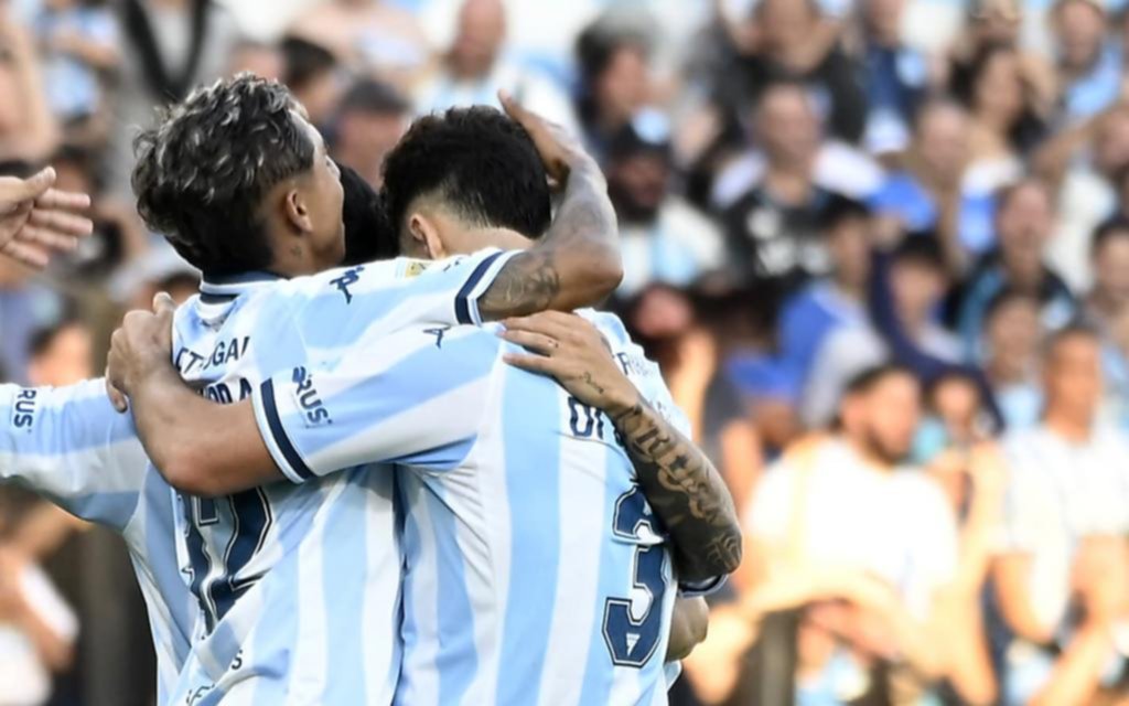 Racing derrotó a Newell’s con uno menos