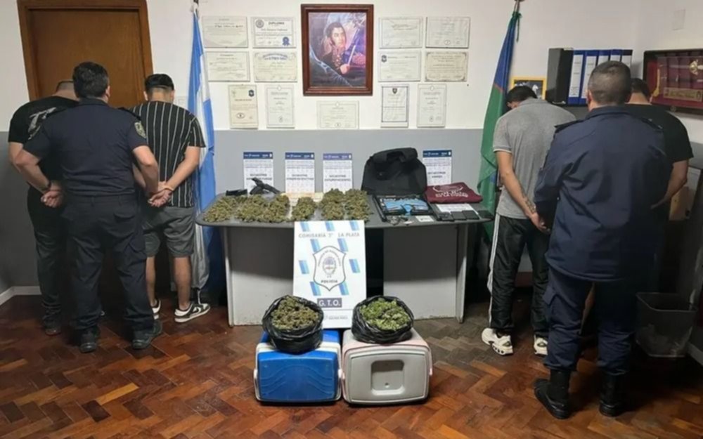 La Plata: metieron preso a un policía, con varias conservadoras llenas de droga