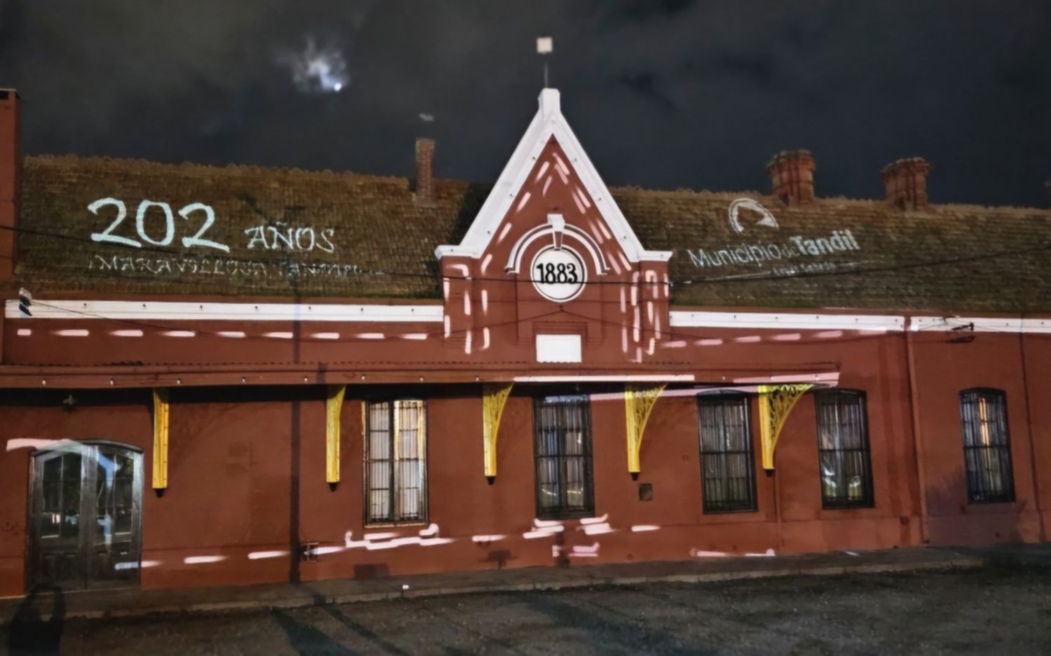 Tandil: Vecinos piden que el predio ferroviario se llame "Paseo Temático Agustín Sívori"