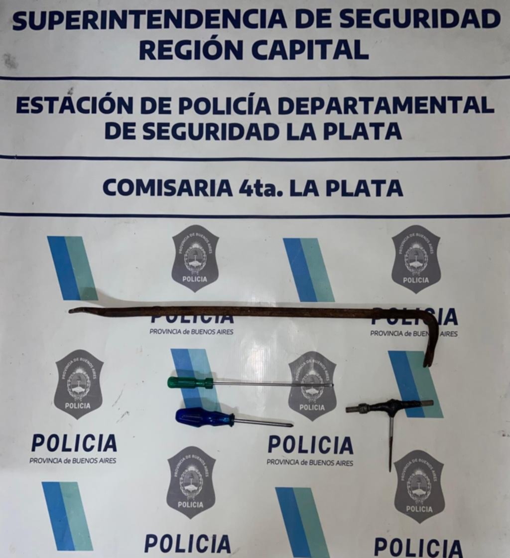 Desbaratan una banda de “roba-motos” en La Loma