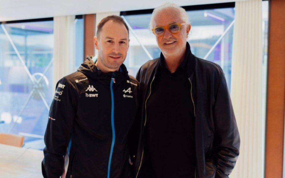 Renunció Oliver Oakes, jefe de equipo en Alpine, y asumirá Flavio Briatore en medio de los rumores de regreso de Colapinto