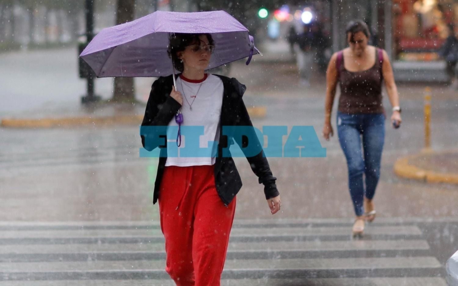 Elevan el alerta Amarillo en La Plata por tormentas y granizo: hasta cuándo lloverá