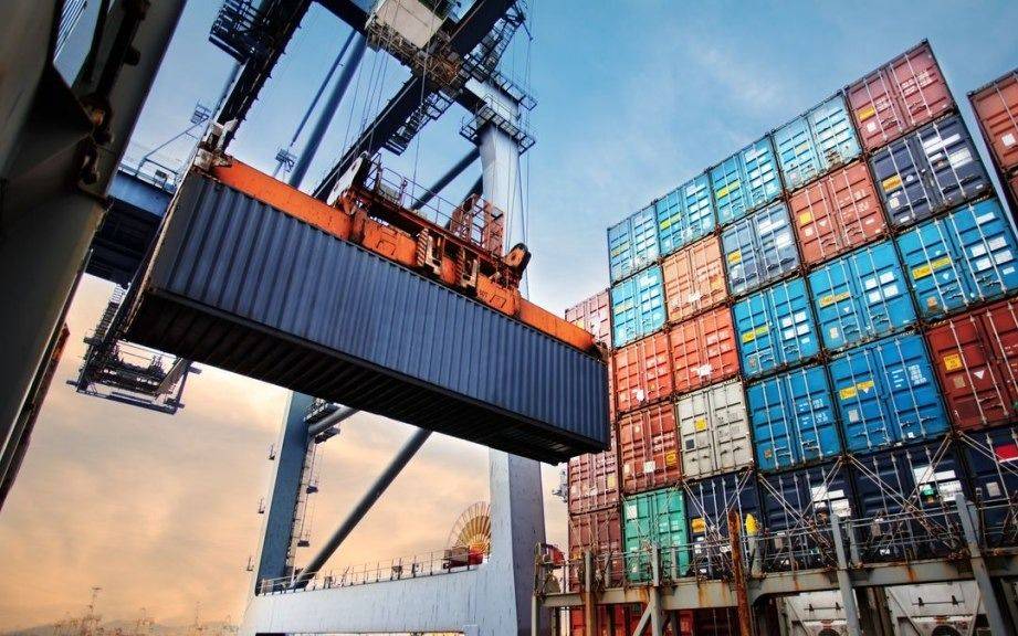 El Gobierno eliminó las retenciones a las exportaciones de más de 4.000 productos industriales