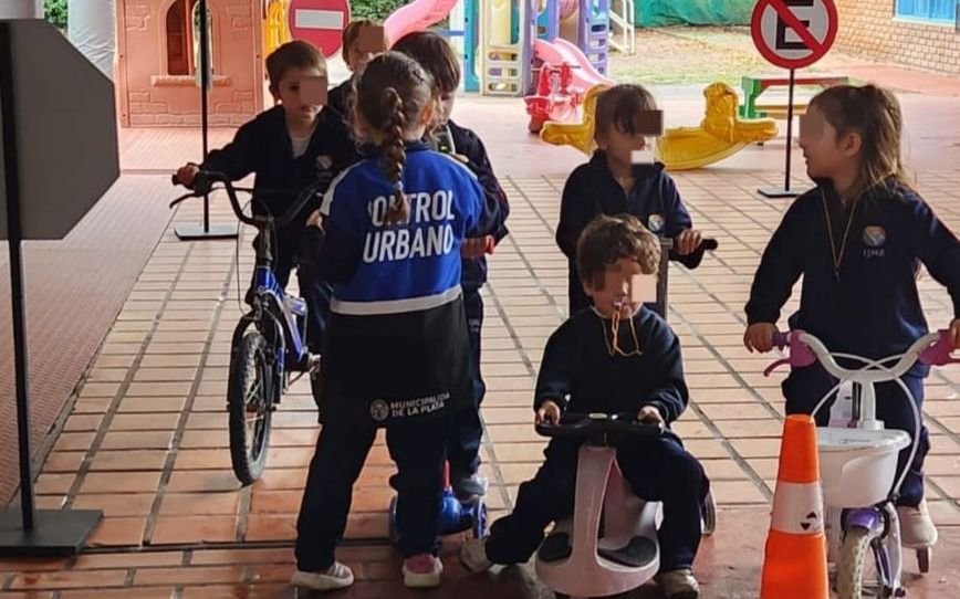 Educación vial desde la infancia: jornada de concientización escolar en La Plata