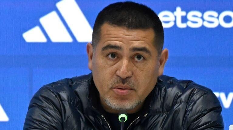 Riquelme dijo que no habló con ningún entrenador