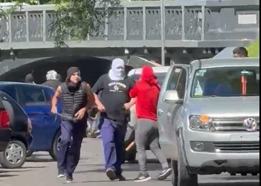 Liberan a uno de los barras vinculados a Iván Tobar