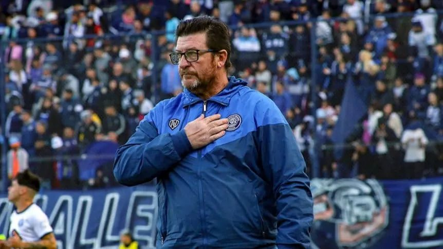 Con cambios, Berti tiene el equipo para los octavos