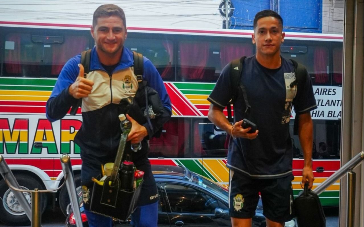 Gimnasia se instaló en San Nicolás con todo listo para enfrentar a Central Córdoba por Copa Argentina