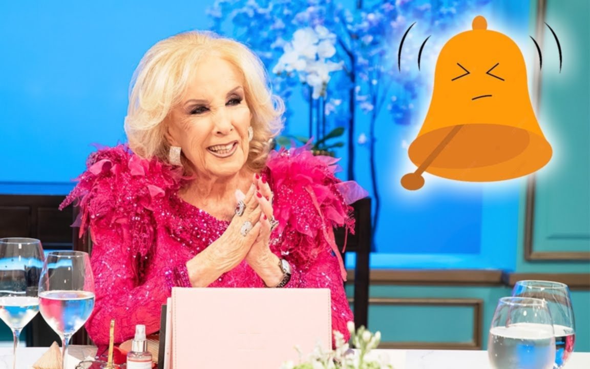 Mirtha Legrand tuvo que hacer uso de la campanita para contener a Lilita Carrió